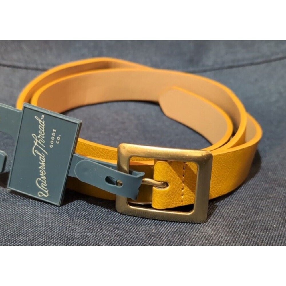 Universal Thread Belt NWT Women's Size S Golden